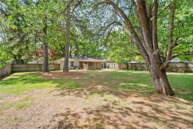 4250 Camellia Circle W, Semmes, AL 36575