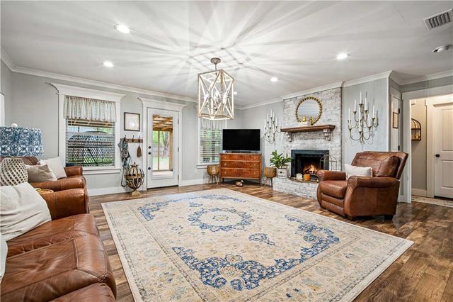 4250 Camellia Circle W, Semmes, AL 36575