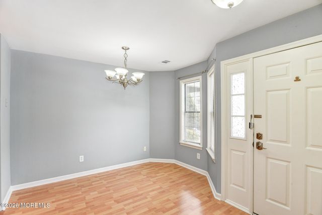 902 Harbor Club Drive 902, Parlin, NJ 08859