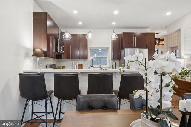 923 S 3RD ST, Philadelphia, PA 19147