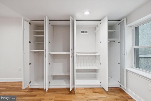 923 S 3RD ST, Philadelphia, PA 19147