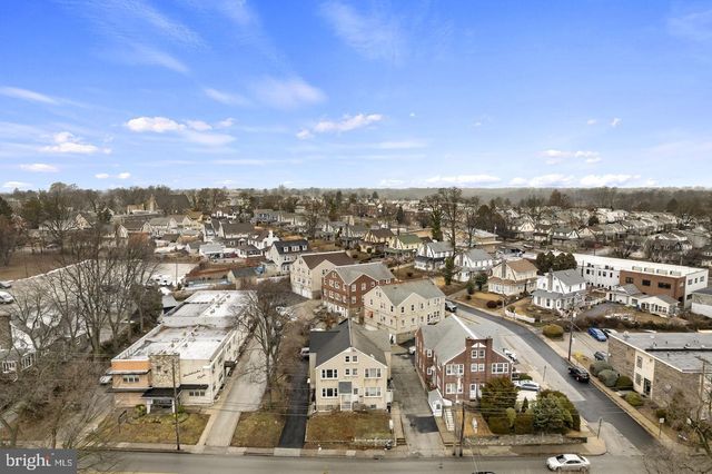 46 S STATE RD, Upper Darby, PA 19082