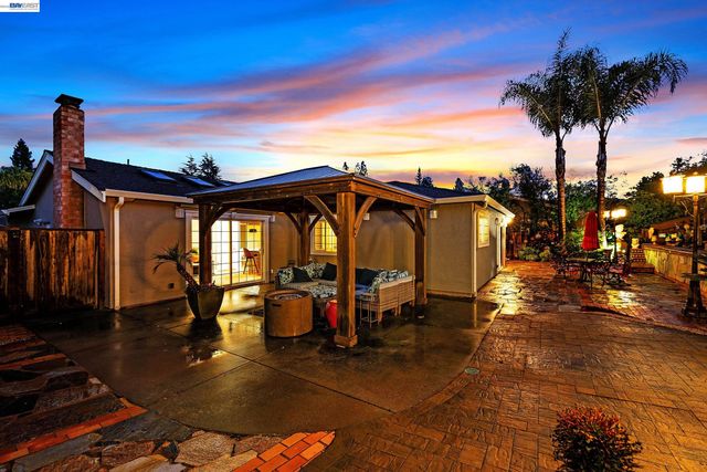 410 Kevin Ct, San Ramon, CA 94583