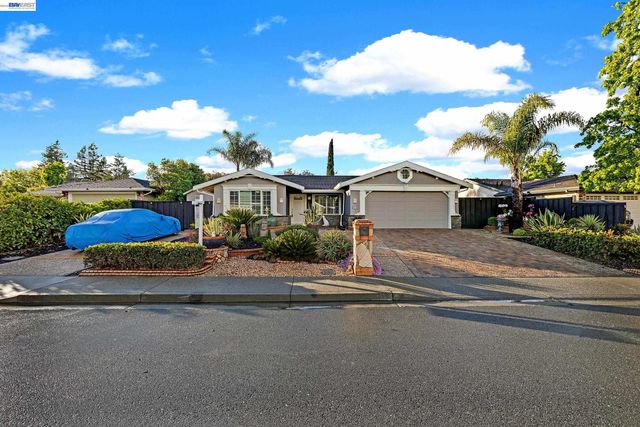 410 Kevin Ct, San Ramon, CA 94583