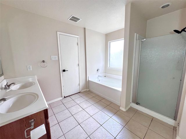 19031 Prairie Bluff Drive, Cypress, TX 77433