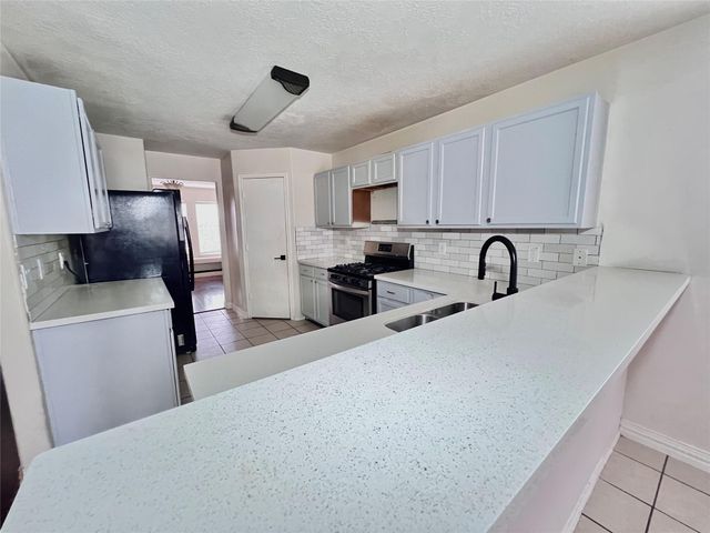 19031 Prairie Bluff Drive, Cypress, TX 77433