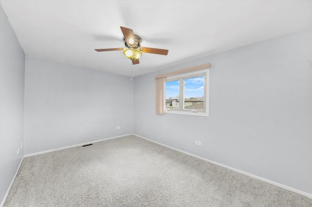 12820 S Blossom Drive, Alsip, IL 60803