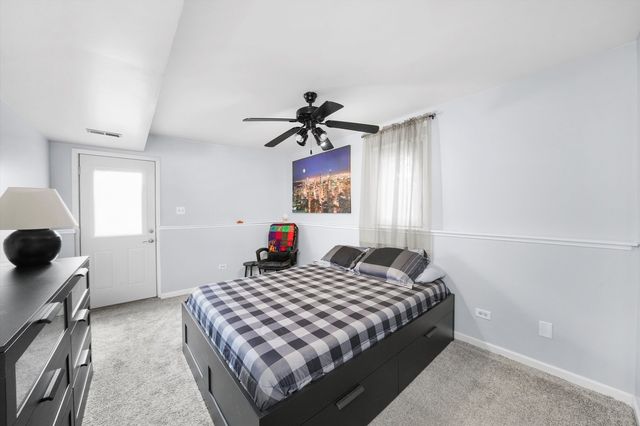 12820 S Blossom Drive, Alsip, IL 60803