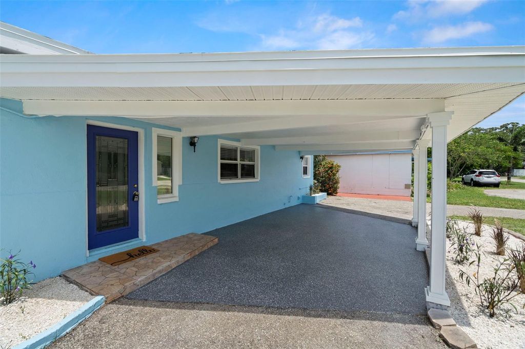 5813 18TH AVENUE S, Gulfport, FL 33707