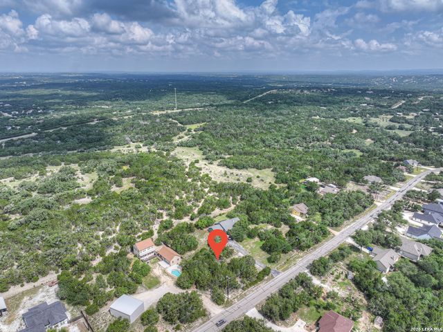 1190 Persimmon Pass, Fischer, TX 78623