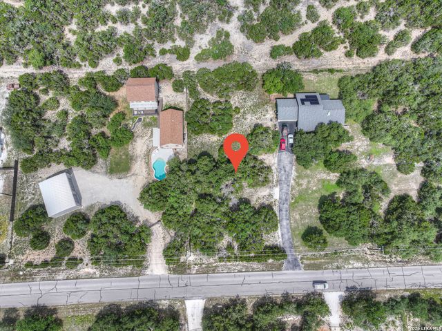 1190 Persimmon Pass, Fischer, TX 78623