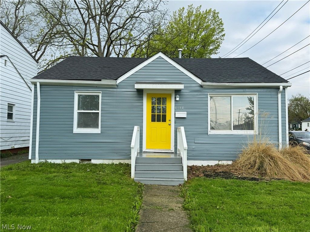 4384 E 144th Street, Cleveland, OH 44128