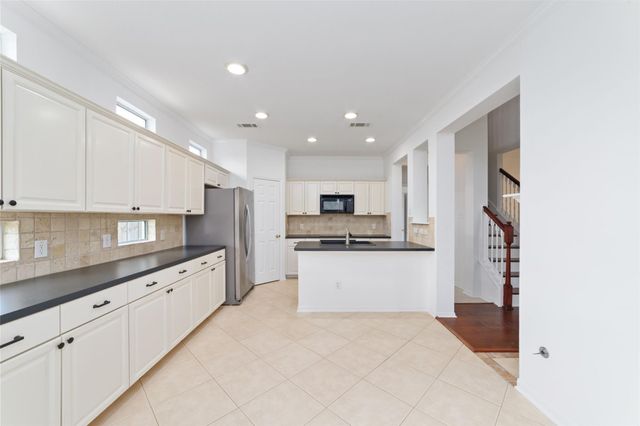 8030 Loyel Pointe Drive, Houston, TX 77064