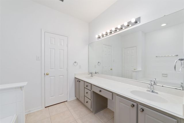 8030 Loyel Pointe Drive, Houston, TX 77064