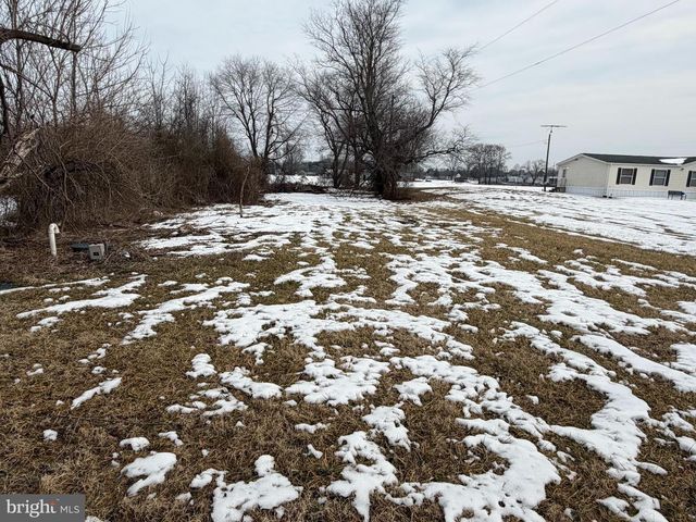 4256 DEEP GRASS LN, Houston, DE 19954