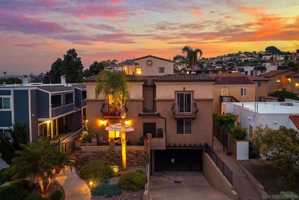3119 Carleton 1, San Diego, CA 92106