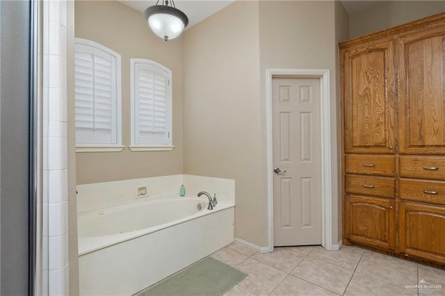 5109 Quince Avenue, Mcallen, TX 78501