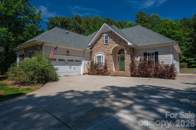 122 Maple View Drive 114, Troutman, NC 28166