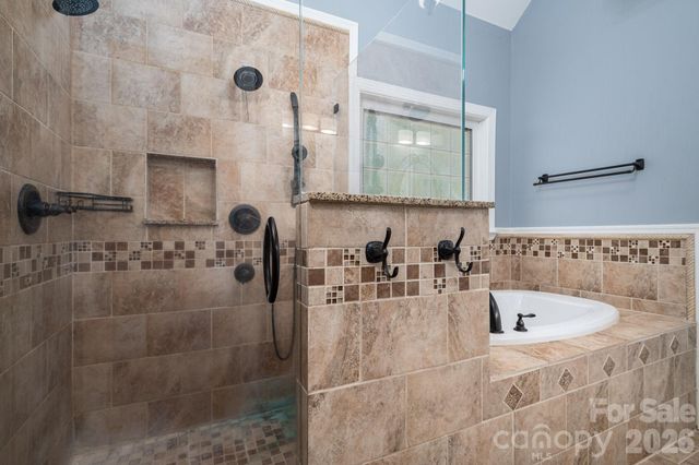 122 Maple View Drive 114, Troutman, NC 28166