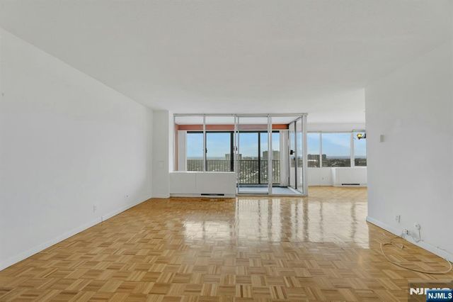 6 Horizon Road 1508, Fort Lee, NJ 07024