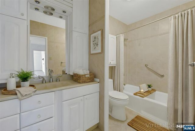 6 Horizon Road 1508, Fort Lee, NJ 07024