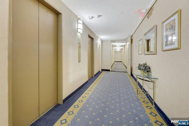 6 Horizon Road 1508, Fort Lee, NJ 07024