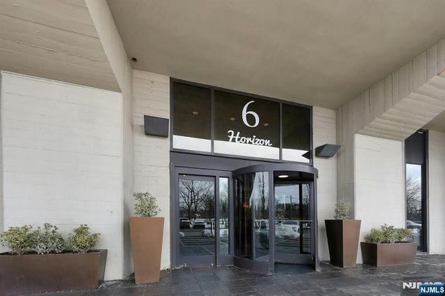 6 Horizon Road 1508, Fort Lee, NJ 07024