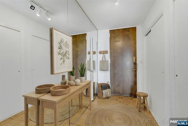 6 Horizon Road 1508, Fort Lee, NJ 07024