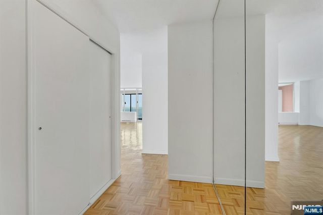 6 Horizon Road 1508, Fort Lee, NJ 07024