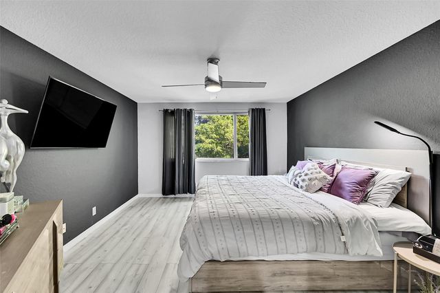 5691 NW 125th Avenue, Coral Springs, FL 33076