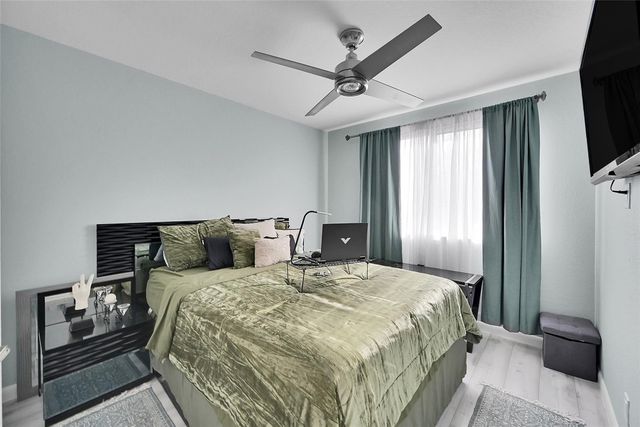 5691 NW 125th Avenue, Coral Springs, FL 33076