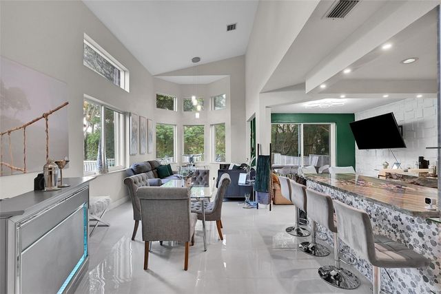 5691 NW 125th Avenue, Coral Springs, FL 33076