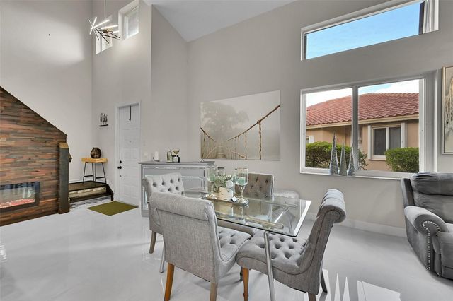 5691 NW 125th Avenue, Coral Springs, FL 33076