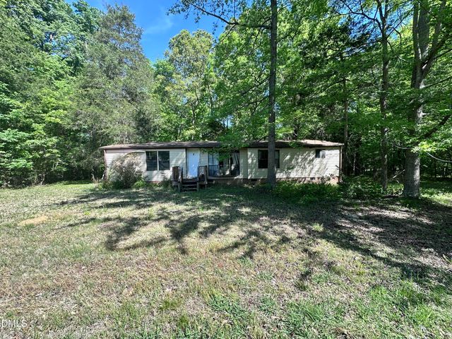 100 Rolling Acres Lane, Pittsboro, NC 27312