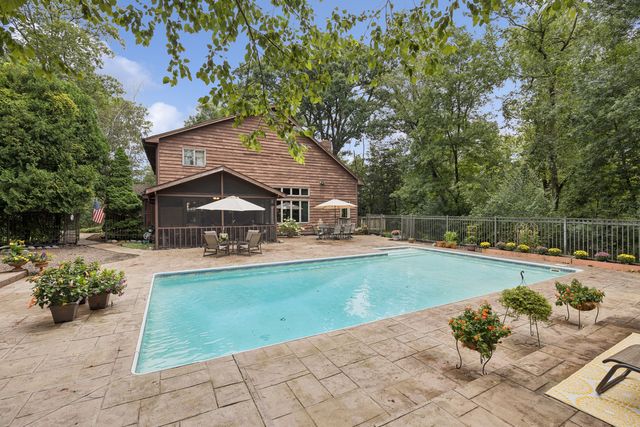 1214 Lantern Lane, New Lenox, IL 60451