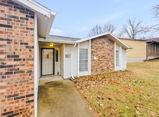 601 N SHENANDOAH DR, Columbia, MO 65201