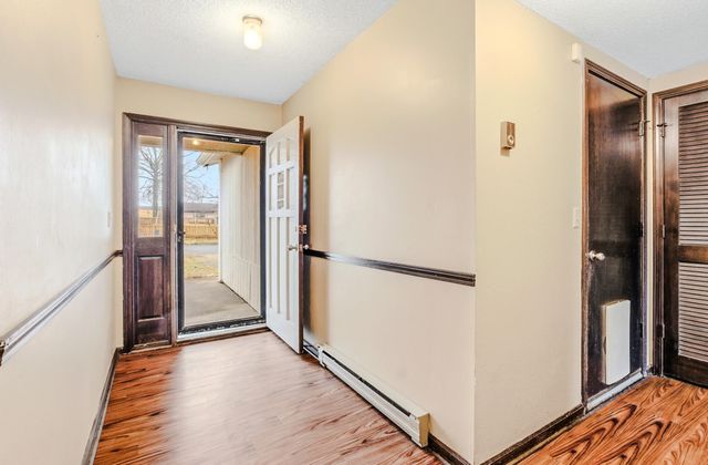 601 N SHENANDOAH DR, Columbia, MO 65201