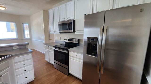 2445 Lewis DR, Virginia Beach, VA 23454