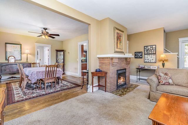 1330 W Maple Street, Kalamazoo, MI 49008