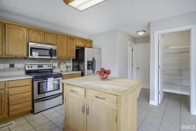 4111 Amethyst Drive, Lafayette, IN 47909