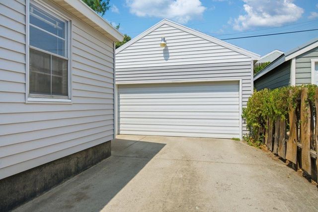 2804 W LONGFELLOW AVE. Ave, Spokane, WA 99205