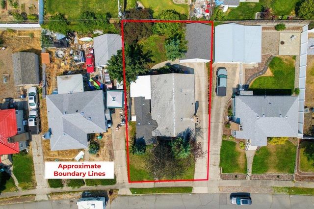 2804 W LONGFELLOW AVE. Ave, Spokane, WA 99205