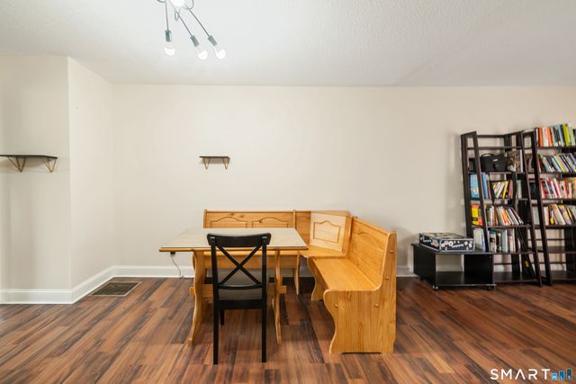 827 Oronoke Road 9-2, Waterbury, CT 06708