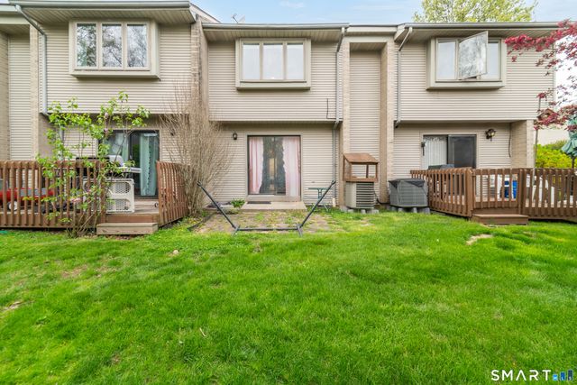 827 Oronoke Road 9-2, Waterbury, CT 06708