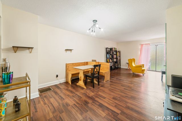 827 Oronoke Road 9-2, Waterbury, CT 06708