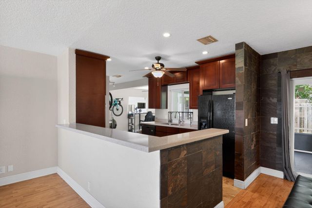 301 SE 3rd Street, Deerfield Beach, FL 33441