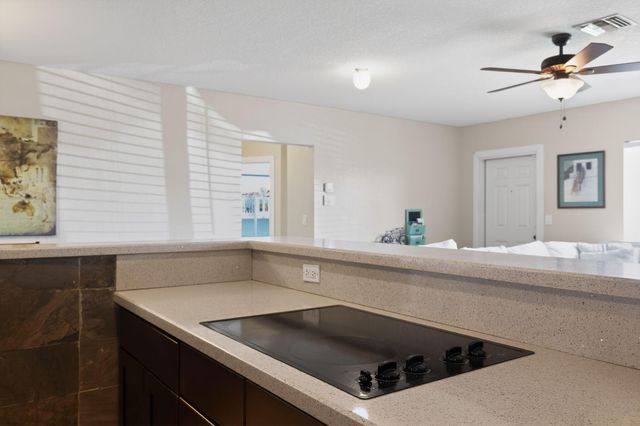 301 SE 3rd Street, Deerfield Beach, FL 33441