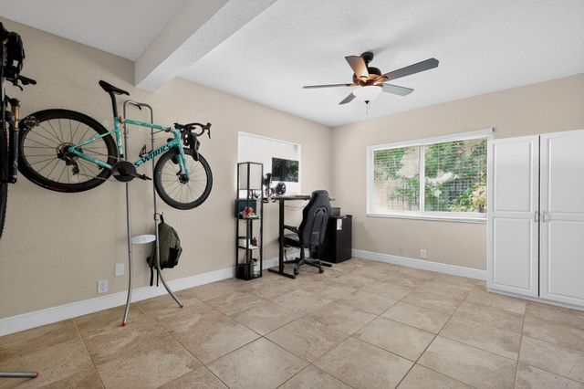 301 SE 3rd Street, Deerfield Beach, FL 33441