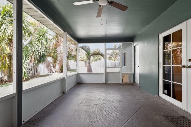 301 SE 3rd Street, Deerfield Beach, FL 33441