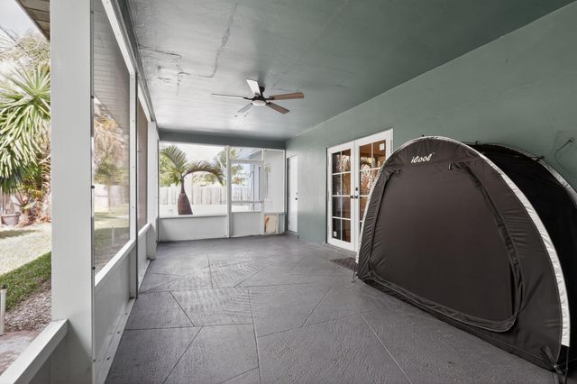 301 SE 3rd Street, Deerfield Beach, FL 33441